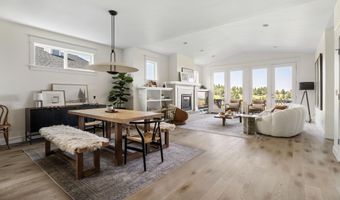 2608 NW Compass Corner Loop, Bend, OR 97703