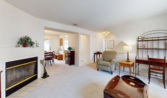 68 Virginia Ave 14, Danbury, CT 06810