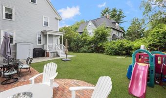 157 Arnold Ave, Cranston, RI 02905