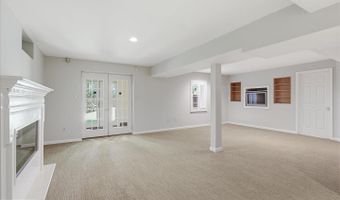 5014 GLEN PARK Rd, Annandale, VA 22003