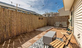 8608 VILLAGE Sq 15/8608, Alexandria, VA 22309