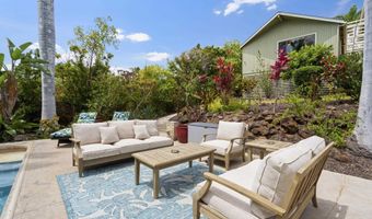 563 Mikioi Pl, Kihei, HI 96753