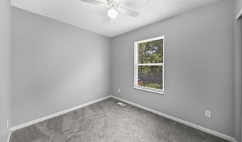 2392 Minerva Park Pl, Columbus, OH 43229