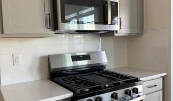 66 Bloodroot St, Angier, NC 27501