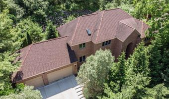 588 Green Rd, Ann Arbor, MI 48105