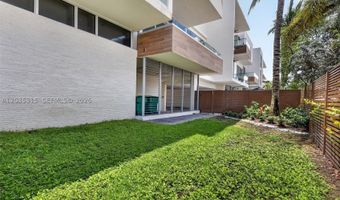 3750 Yacht Club Dr TH5, Aventura, FL 33180