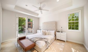 15850 Seville Ln, Encino, CA 91436
