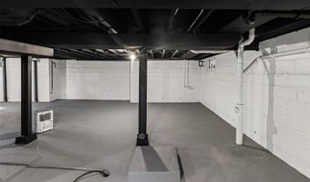 223 Michigan Ave, Alton, IL 62002