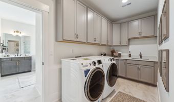 2208 Yumeewarra Dr, Apex, NC 27502