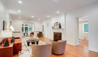 2739 CHESAPEAKE St NW, Washington, DC 20008