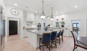 685 Raymond Rd, Arapahoe, NC 28510