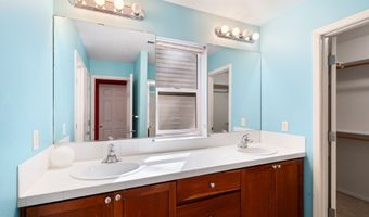 20478 SW RAVENSWOOD St, Beaverton, OR 97078