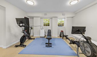 706 S BAY Ave, Beach Haven, NJ 08008