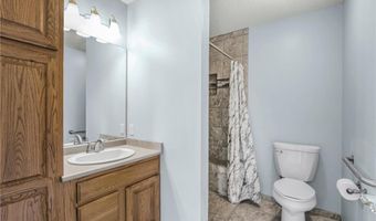 511 Raymond Ave, Albert Lea, MN 56007