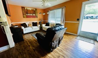 610 S Poplar Ave, Andrews, SC 29510