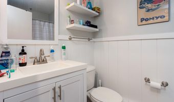 288 Main St 5B, Burlington, VT 05401