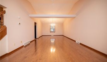 6581 N Timberidge Ave, Austintown, OH 44515