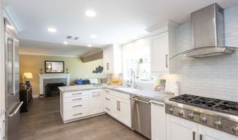 8505 E Meadowridge, Anaheim, CA 92808