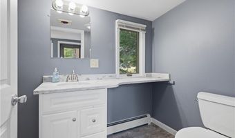36 Wentworth St, North Providence, RI 02904