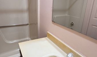 25 Janet Cir F, Bridgeport, CT 06606