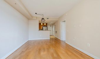 3650 S GLEBE Rd 460, Arlington, VA 22202