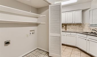 16301 Ledgemont Ln 269, Addison, TX 75001