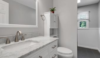 180 Grand Ave, Atlantic Highlands, NJ 07716