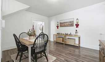 343 W 11th St, Auburn, IN 46706