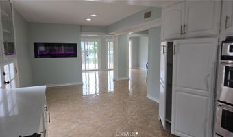30658 Lakefront Dr, Agoura Hills, CA 91301