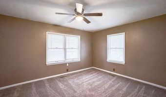 815 N 7th St, Arkansas City, KS 67005