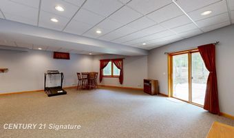 1724 Middle Point Dr, Alger, MI 48610