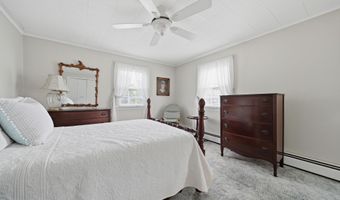 4 Scottsdale Rd, Atkinson, NH 03811