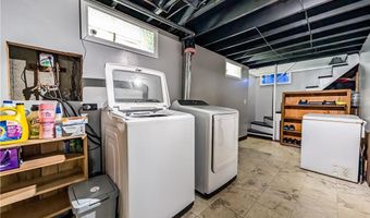 24 Cedar St, Johnston, RI 02919