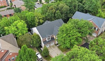 705 N ASHTON St, Alexandria, VA 22312