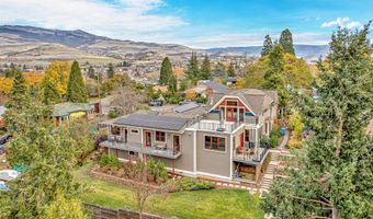 767 Oak St, Ashland, OR 97520
