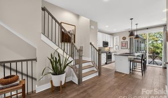 2951 Simpson Dr, Charlotte, NC 28205