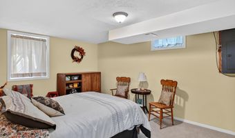 1424 Ash St, Alexandria, MN 56308