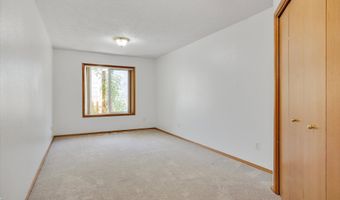 12997 SE LA CRESTA Dr, Milwaukie, OR 97222