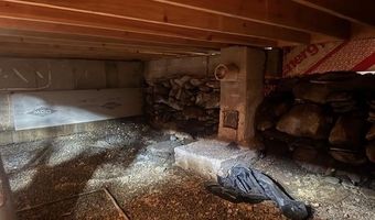 18 New St, Albany, VT 05820