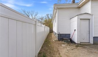 9 Youlden Ave, Cranston, RI 02910