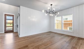 3601 SW Aurora Ln, Bentonville, AR 72713