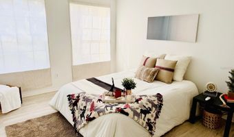 216 AFTON Sq 202, Altamonte Springs, FL 32714