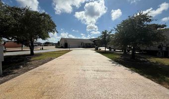 5 Augusta Cir, Aransas Pass, TX 78336