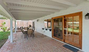 5731 Rainbow Hill Rd, Agoura Hills, CA 91301