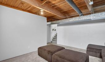 3795 E Sunnyside Rd, Ammon, ID 83406
