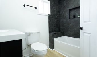143 Orchard St, Aliquippa, PA 15001
