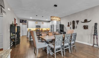 5633 Arbor Chase Dr, Ann Arbor, MI 48103