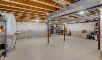 10 WHIRLAWAY Dr, Bear, DE 19701
