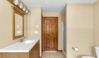 80 Fisher Rd 2, Cumberland, RI 02864