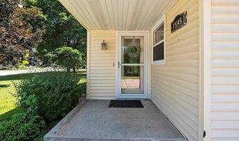 1545 N BLOSSOM Dr, Appleton, WI 54914